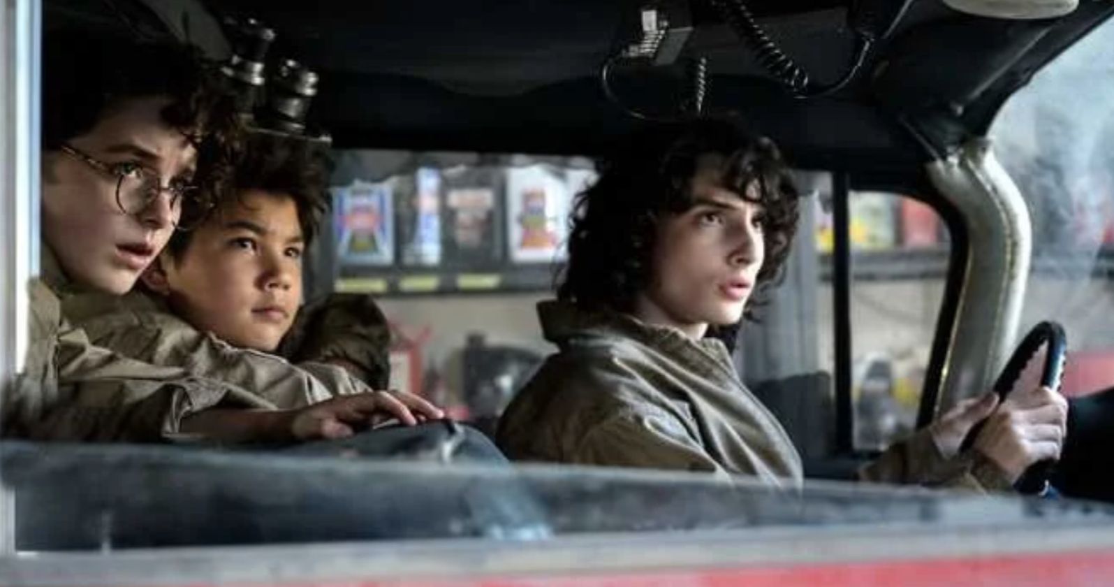 New Ghostbusters Afterlife Image Takes Ecto1 for A Spin with Finn