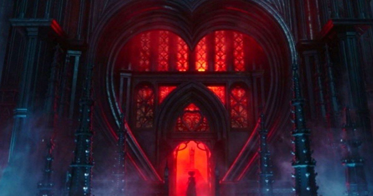 Alice Through The Looking Glass Teaser #3: The Red Queen Is Coming