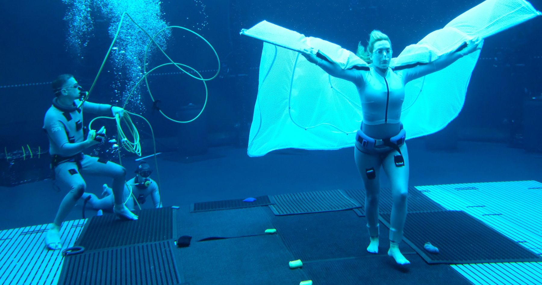 New Avatar 2 Set Image Goes Underwater with Kate Winslet as Ronal