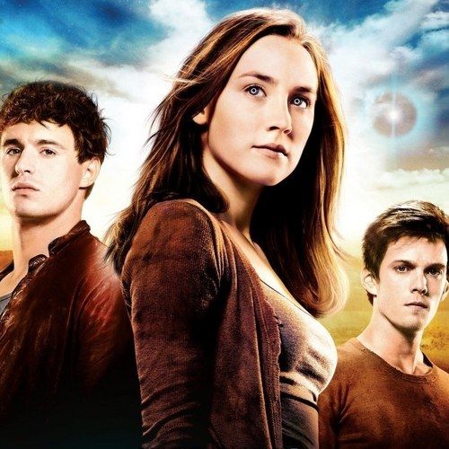 The Host Cast Interviews with Saoirse Ronan and Max Irons [Exclusive]