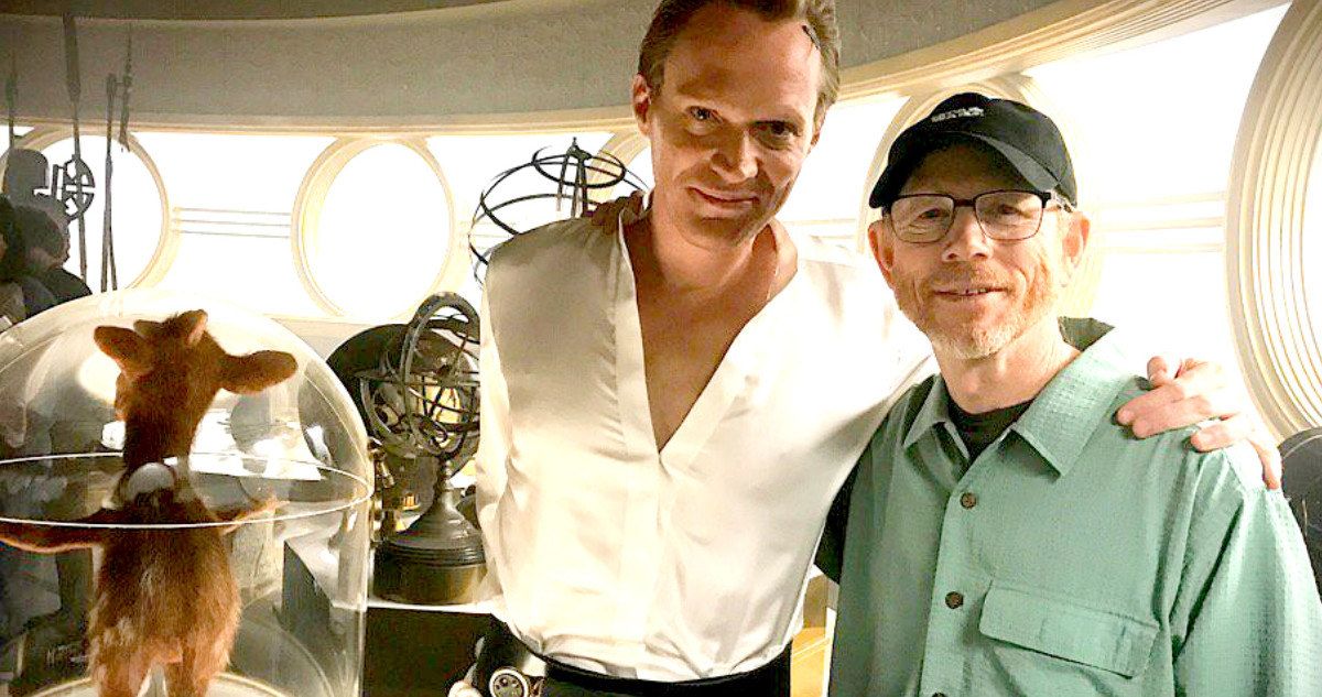 Paul Bettany Wraps Han Solo, Shares Good-Bye Photo