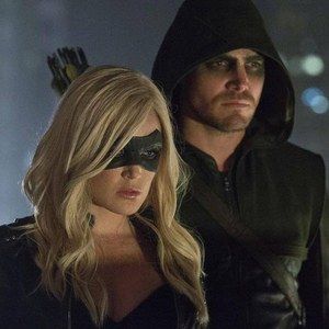 Over 20 New Arrow Season 2 Photos with Caity Lotz as Black Canary