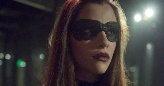 Black Canary and Huntress Are Featured in Arrow Season 2 Photos