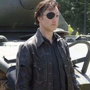 The Governor Squares Off with Rick in The Walking Dead Midseason Finale Trailers