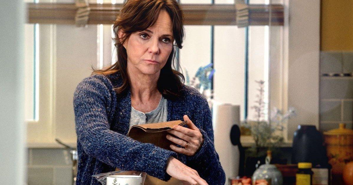 Spider-Man: Sally Field Laughs Off Aunt May Spinoff Idea