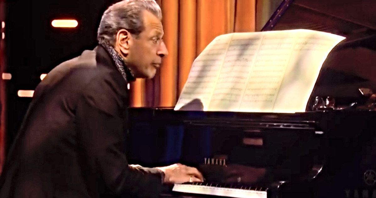 Jeff Goldblum Is Releasing His First Ever Jazz Album