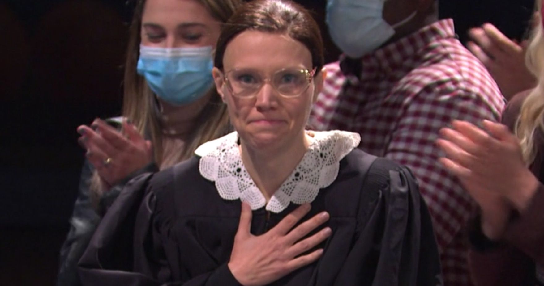Kate McKinnon Pays Tribute to Ruth Bader Ginsburg During Saturday Night Live Premiere