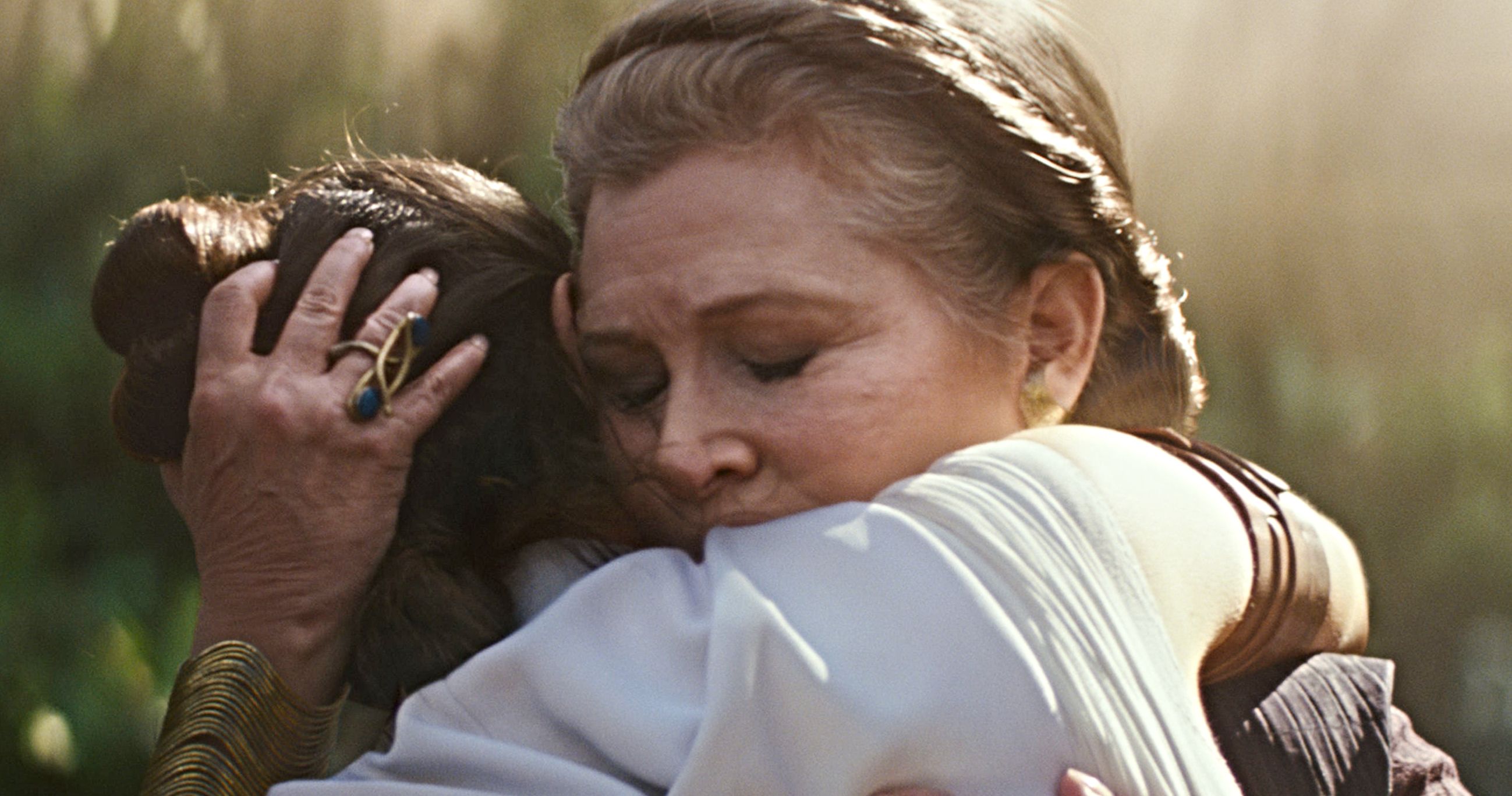 Is Rise of Skywalker Using More Than Deleted Scenes for Leia's Return?