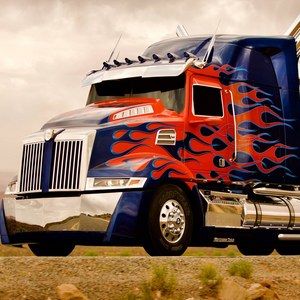 Transformers 4 Autobots Will Be on Public Display in Detroit This Friday
