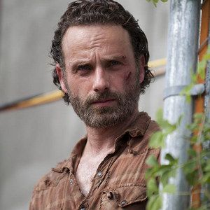 The Survivors Suffer Isolation in New The Walking Dead Season 4 Trailers