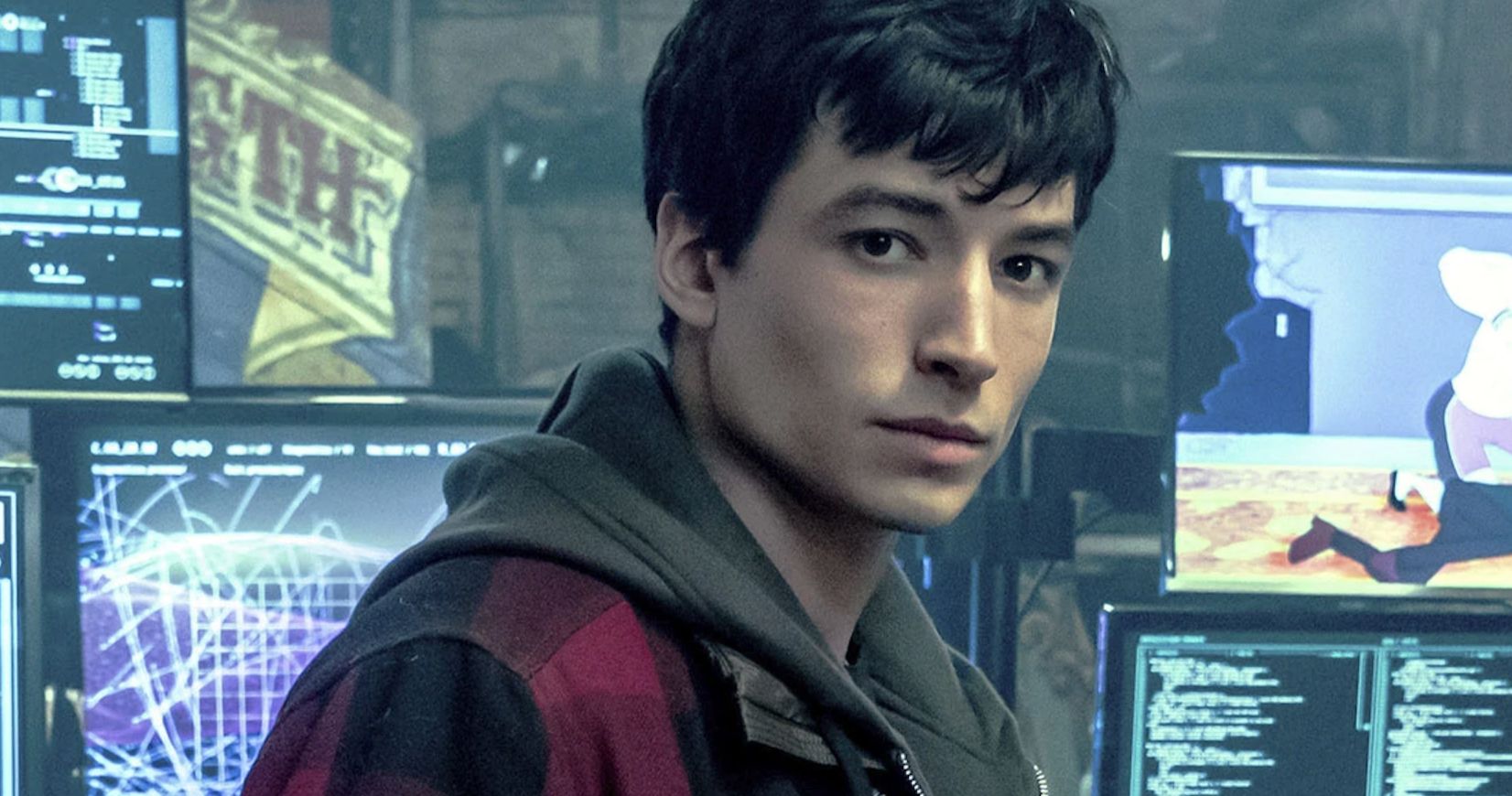 The Flash Set Photos Reveal a Second Barry Allen from an Alternate Universe?
