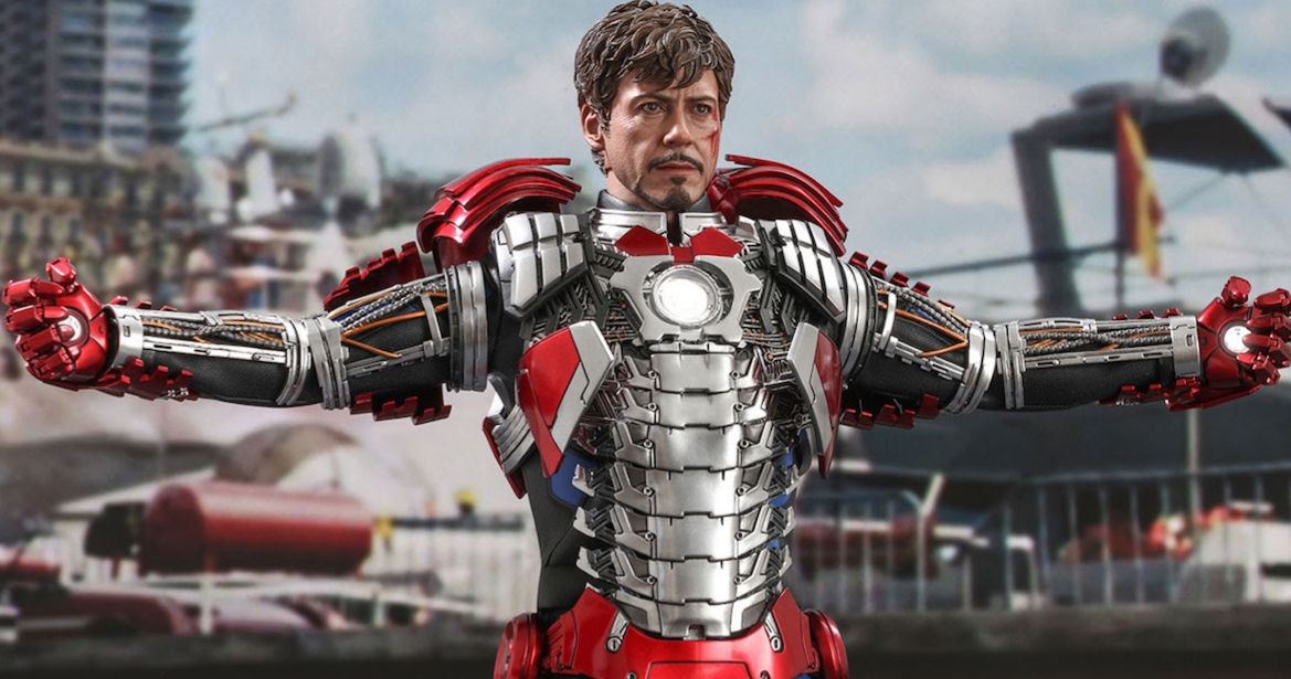 New Iron Man 2 Hot Toys Deluxe Figure Puts Tony Stark in His Mark V Suit