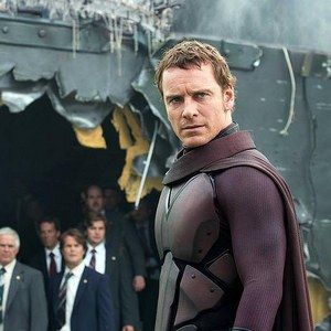 Magneto Rescues Passengers in New X-Men: Days of Future Past Photo