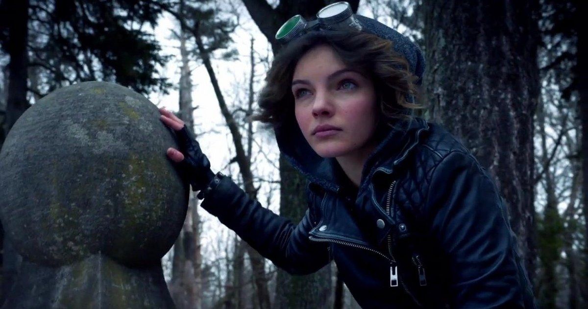 Gotham Episode 2 Preview Has Selina Kyle Causing Trouble