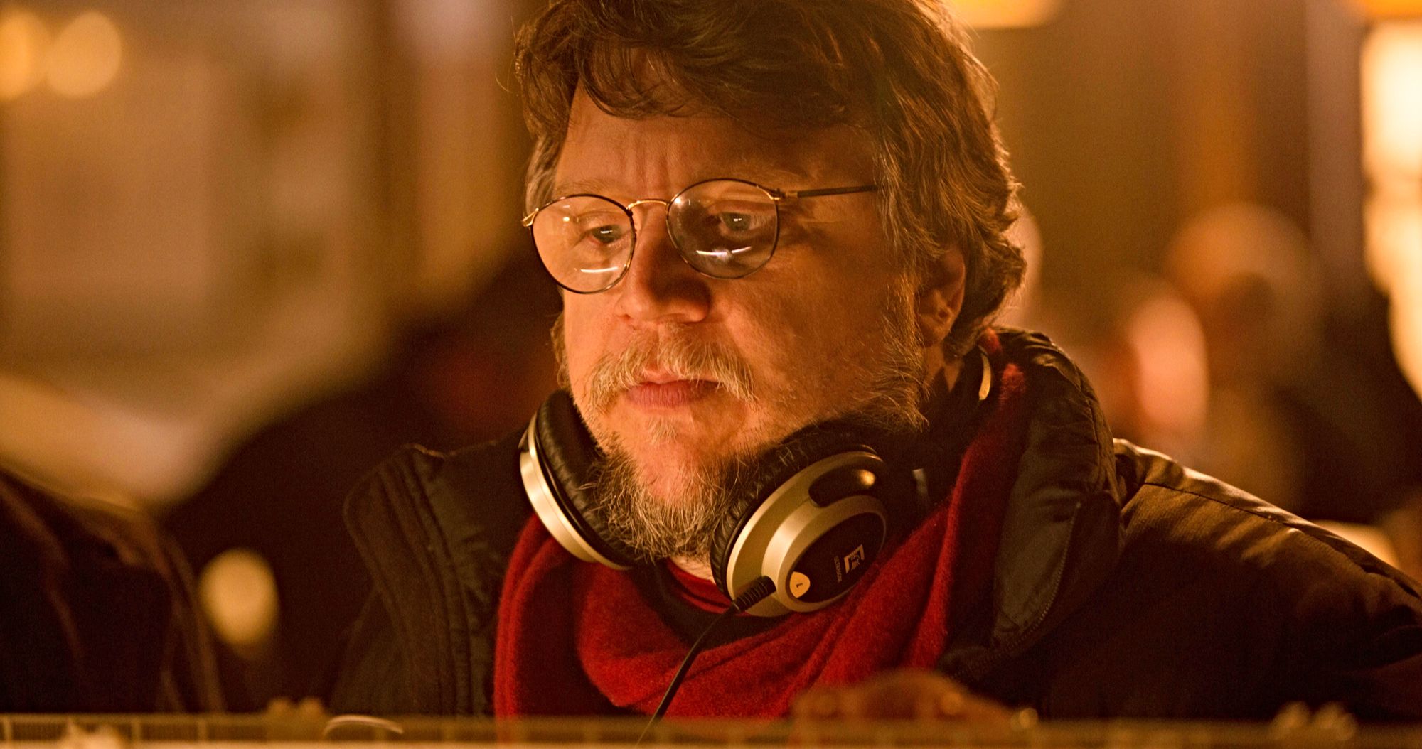 Guillermo Del Toro's Nightmare Alley Was Only 45% Done Before Filming Abruptly Stopped