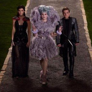 The Hunger Games: Catching Fire Clip 'The Party'