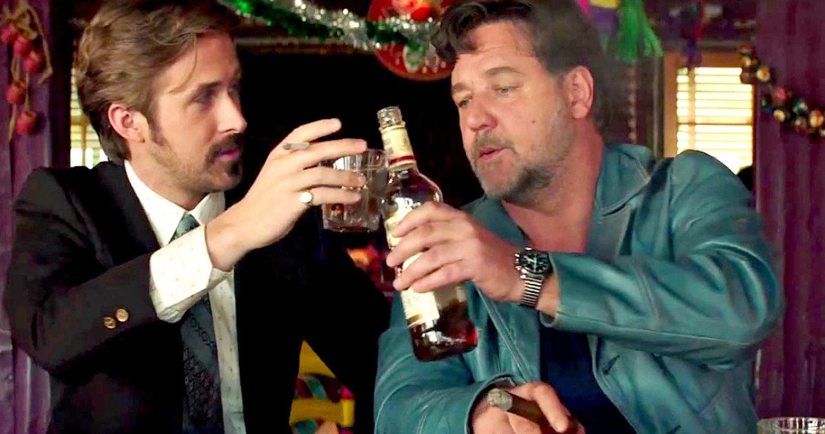 Ryan Gosling and Russel Crowe cheers in The Nice Guys