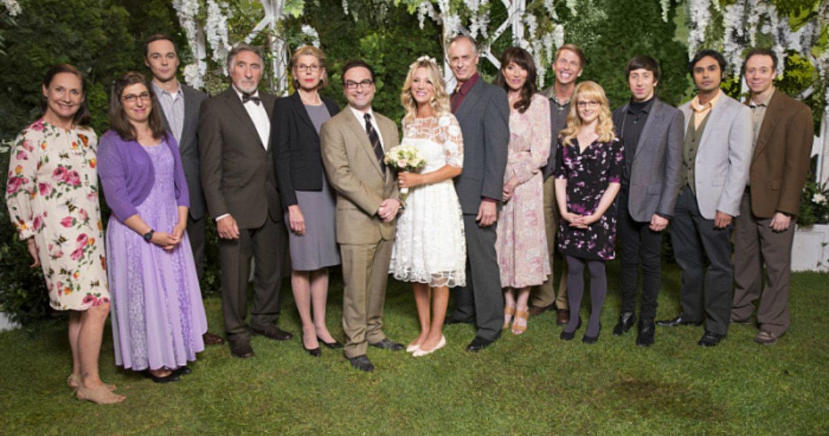 Penny's Family Unites in Big Bang Theory Wedding Photos