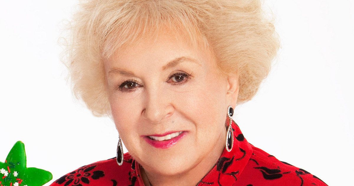 Doris Roberts Everybody Loves Raymond Star Passes Away At 90 