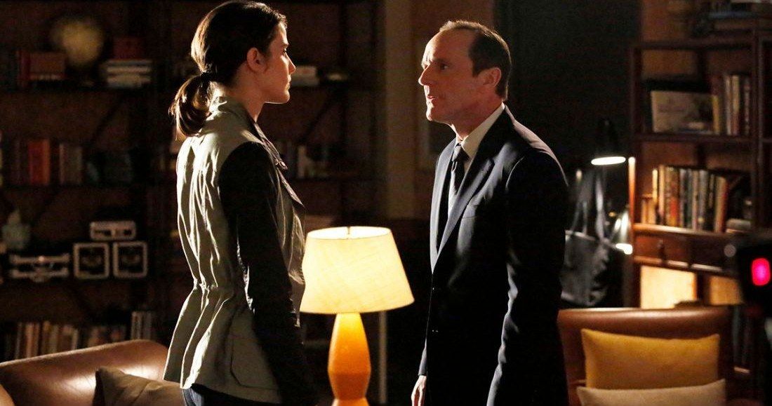 Cobie Smulders Returns as Maria Hill in New Agents of S.H.I.E.L.D. Photos