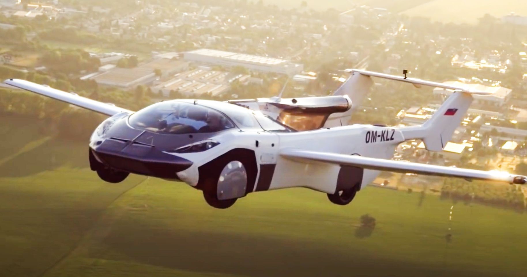 Flying Car Completes Test Flight 36 Years After Back to the Future Hit Theaters