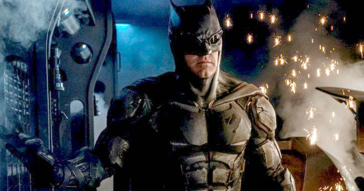 Batman's New Tactical Batsuit Revealed in Justice League