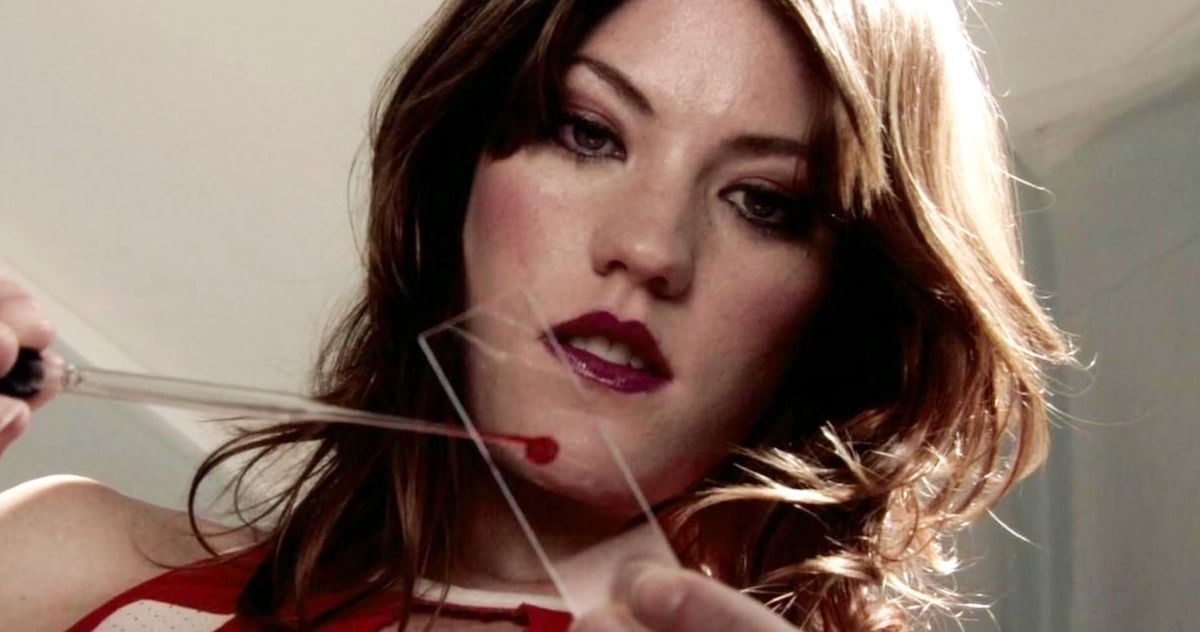 Jennifer Carpenter Reveals How Dexter: New Blood Brings Back Deb Morgan