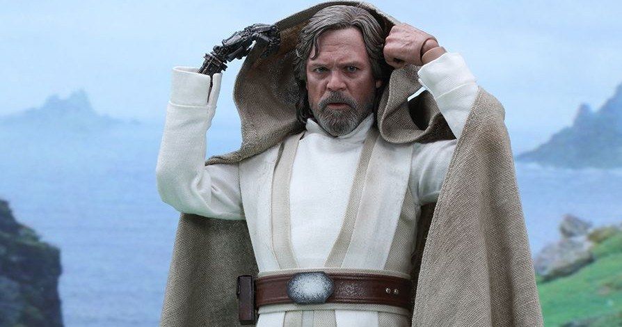 Star Wars: The Force Awakens Luke Skywalker Hot Toys Figure Finally Unveiled