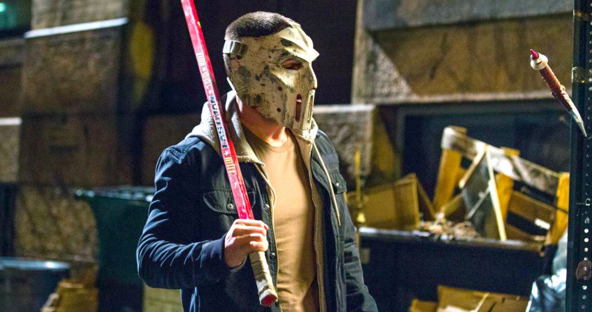 Ninja Turtles 2 Stephen Amell As Casey Jones Officially Revealed 6376