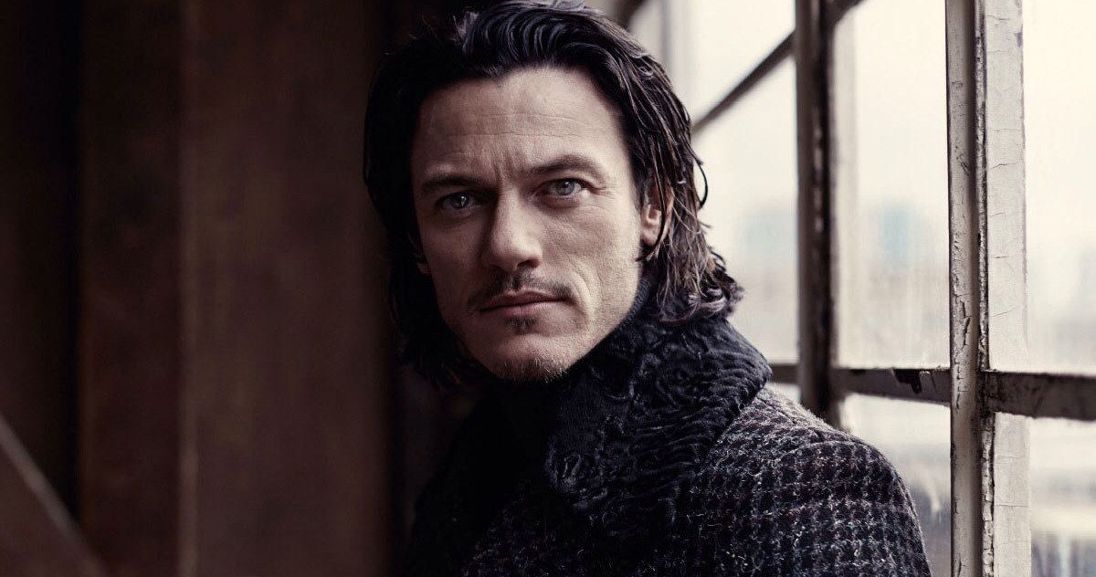 The Crow Curse Doesn't Scare Reboot Star Luke Evans