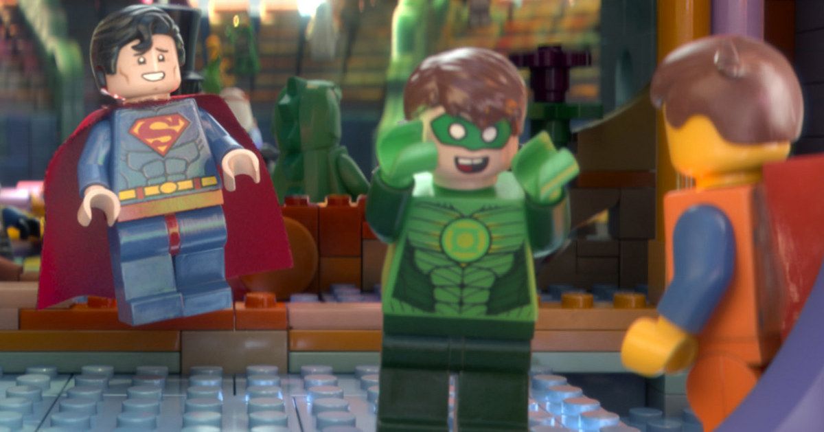 Novo comercial de TV do filme LEGO com Superman e Lanterna Verde