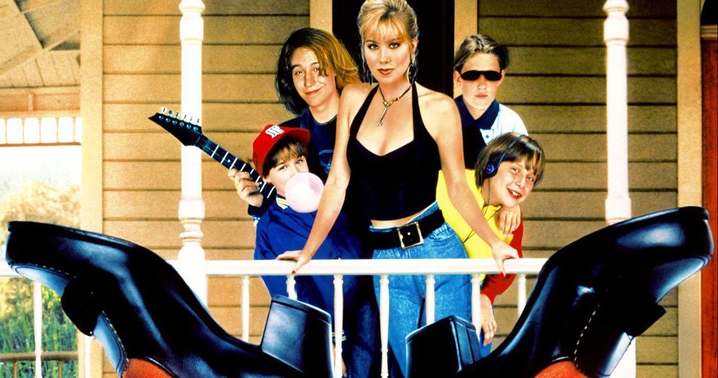Don't Tell Mom the Babysitter's Dead Remake Is Happening with Beauty Shop Director