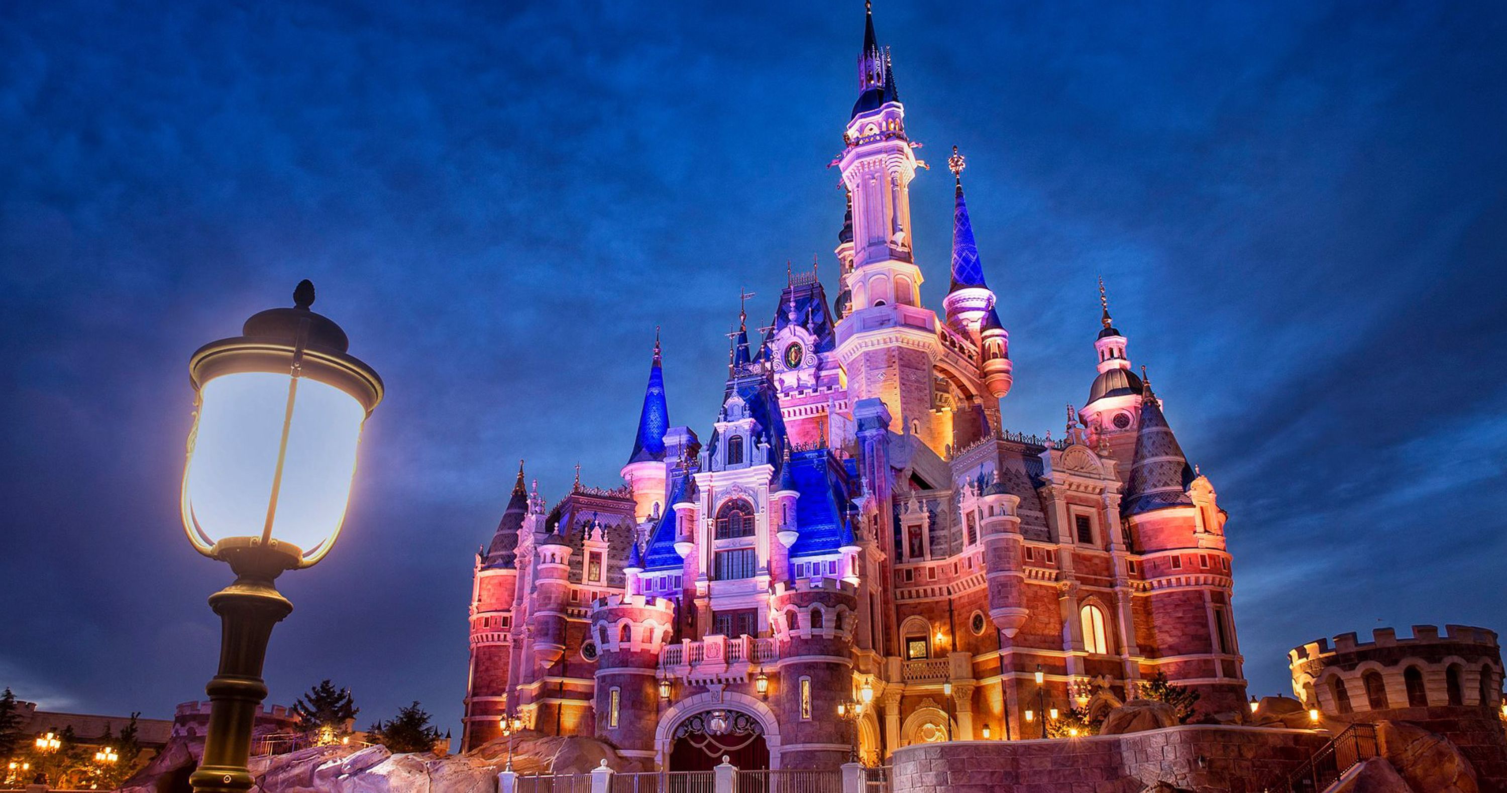 Shanghai Disneyland Will Reopen Next Week with Limited Attendance and Temperature Checks