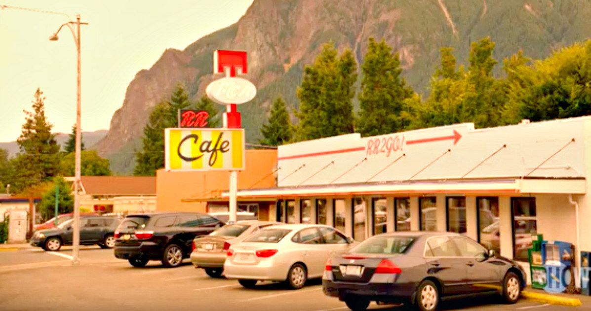 New Twin Peaks Season 3 Trailer Reveals First Footage