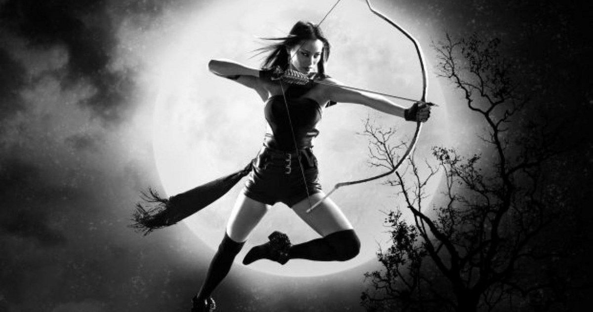 Rosario Dawson and Jamie Chung Aim to Kill in Sin City 2 Images