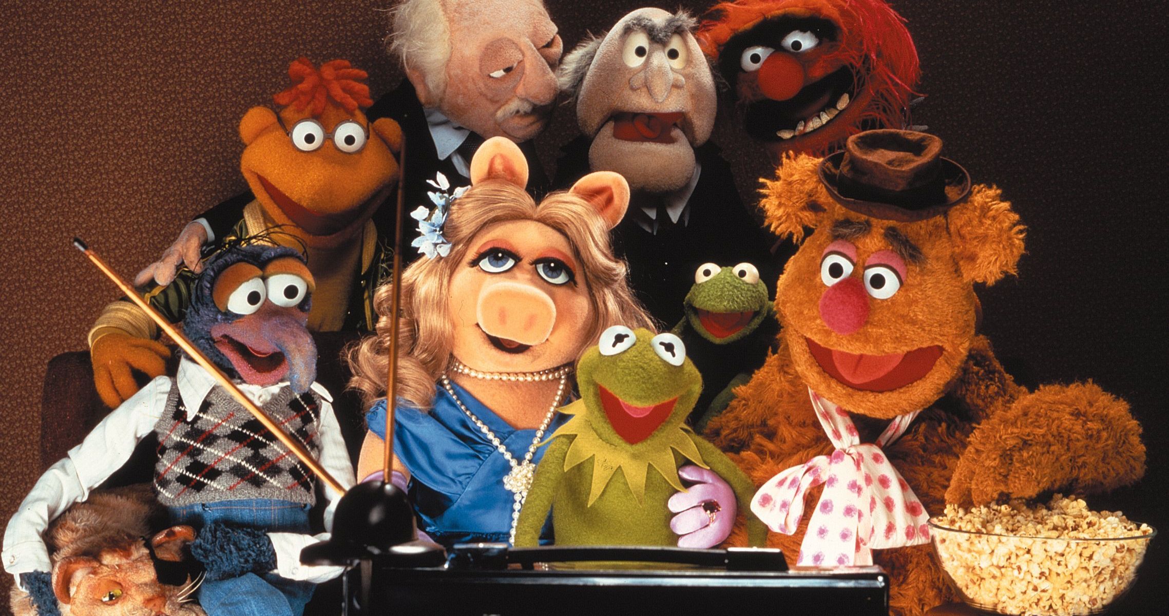 Muppets Now Trailer Brings Kermit and the Gang to Disney+ This Summer