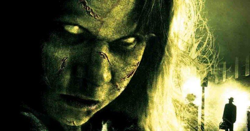 The Exorcist Maze Is Coming to Halloween Horror Nights 2016