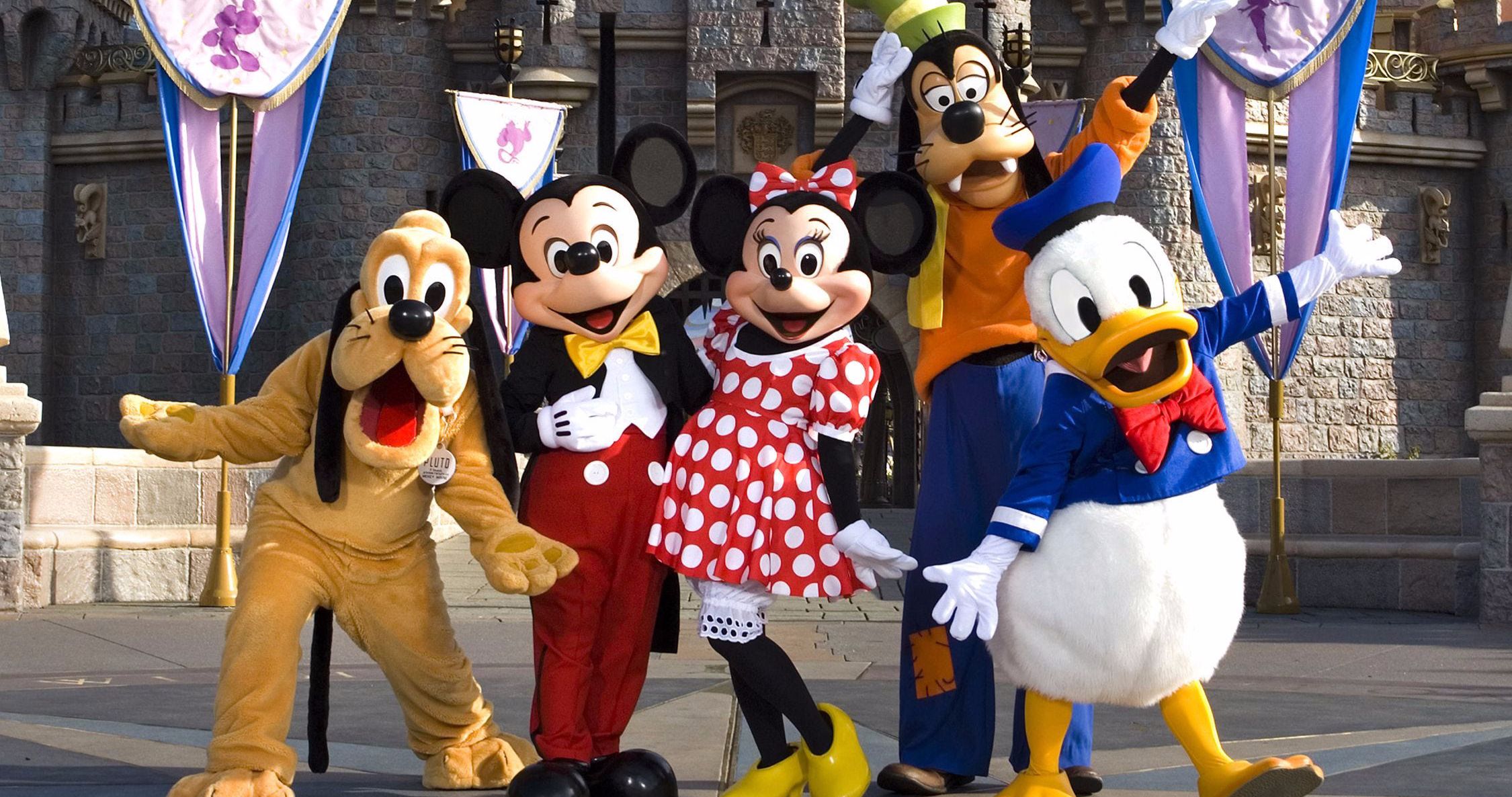 Disneyland Is Ready to Reopen &amp; Actively Working with California Governor to Make It Happen