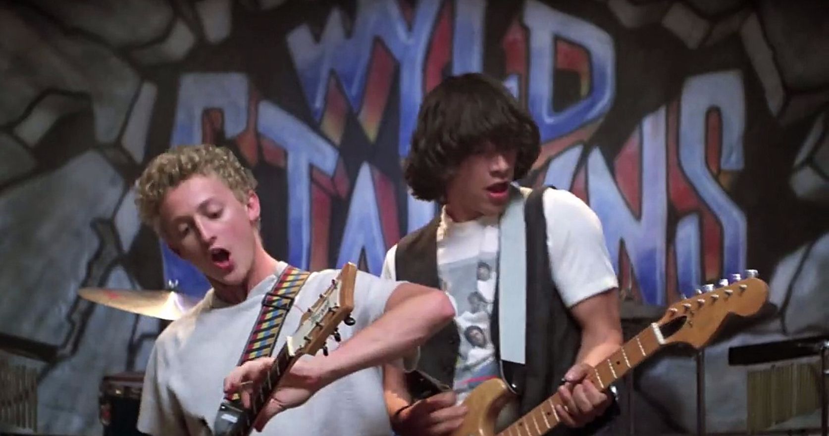 First Bill &amp; Ted Face the Music Set Photo Teases Wyld Stallyns' Triumphant Return