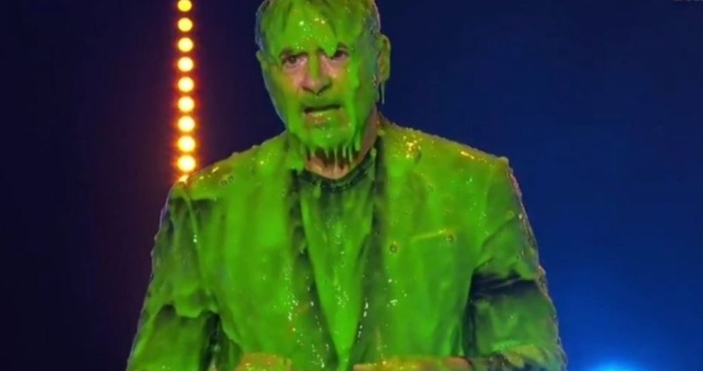 Watch Robert Downey Jr. Get Slimed After Winning Nickelodeon's Kids' Choice Award
