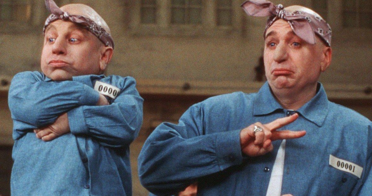 Verne Troyer Gets Tearful Tribute from Austin Powers Co-Star Mike Myers