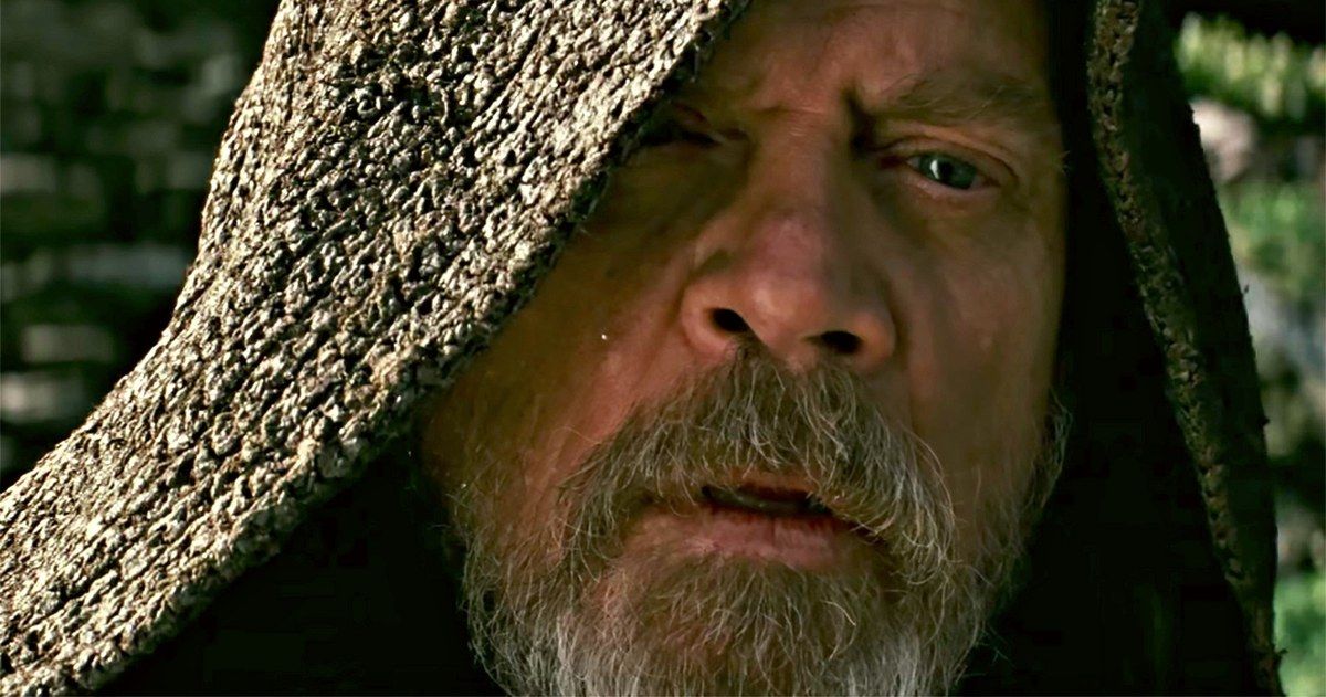 Mark Hamill Debunks Popular Star Wars 8 Dark Side Theory