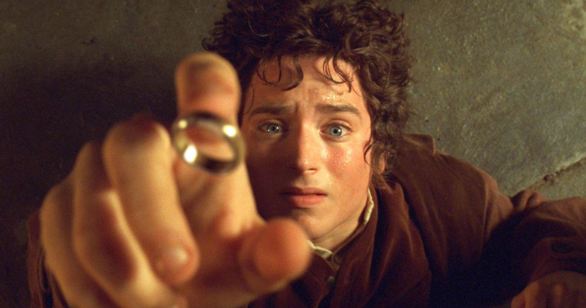 Elijah Wood Facepalms Over Amazon's Decision to Film The Lord of the Rings TV Show in the U.K.