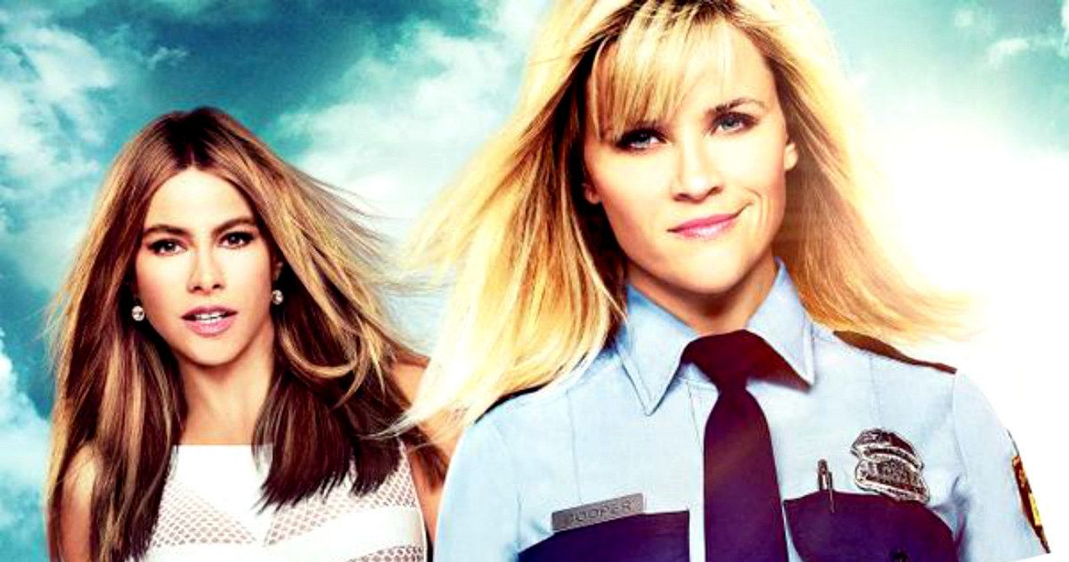 Hot Pursuit Poster Has Witherspoon &amp; Vergara on the Run