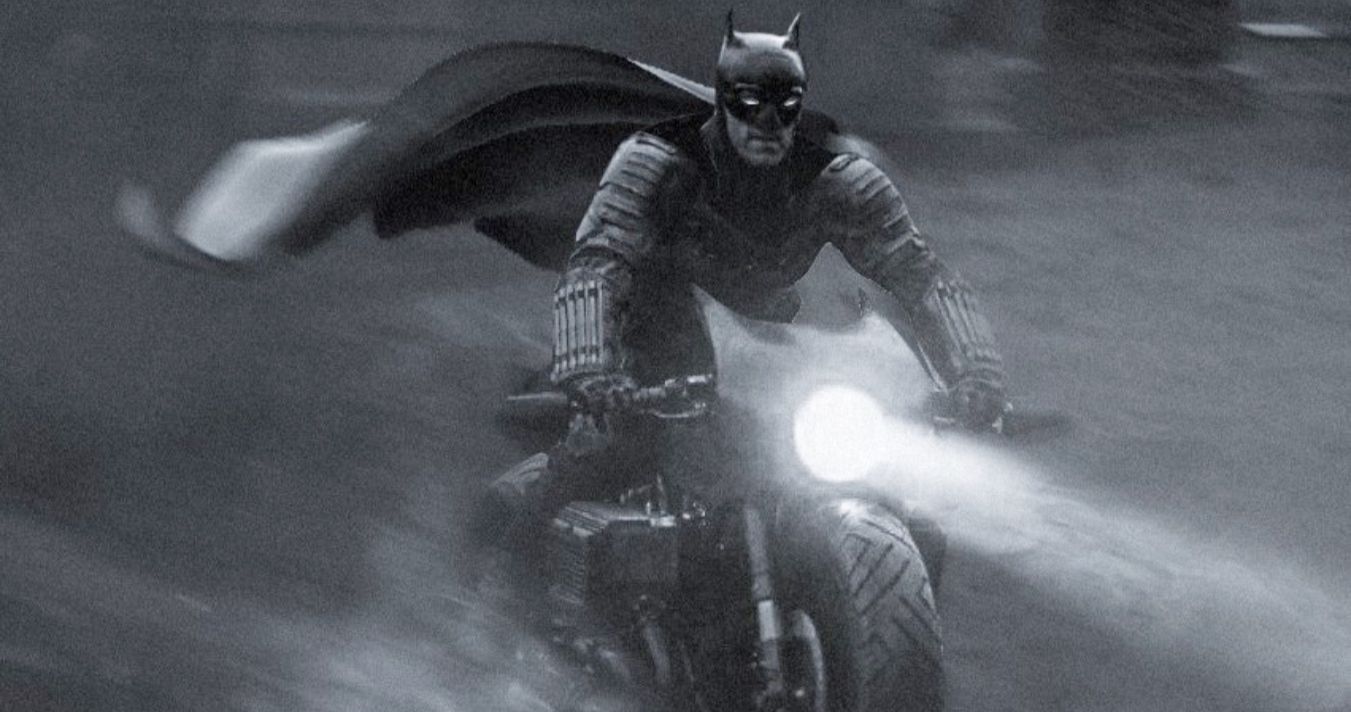 The Batman Batsuit Looks Great with a Cape in BossLogic's Latest Fan-Art