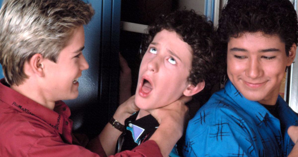 Screech Actor Wasn't Killed in a Prison Riot, Saved by the Bell Star's Death Is Fake News
