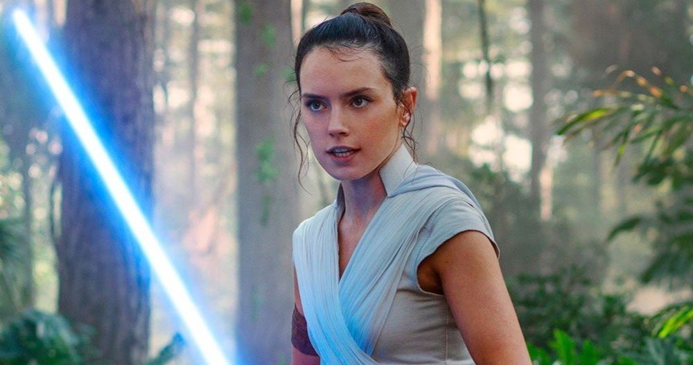 Rey's Parents Finally Explained in The Rise of Skywalker, the Internet Responds
