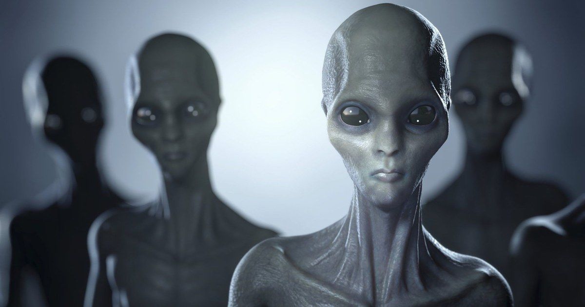 Drunk Time Traveler Warns US of Coming Alien Attack
