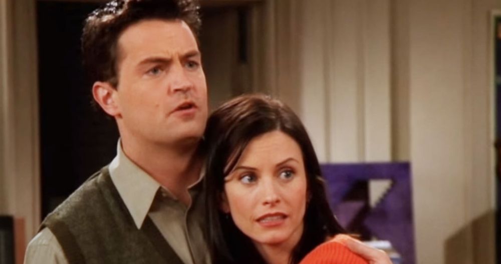Friends Courteney Cox and Matthew Perry Reunite on the Set of Go On