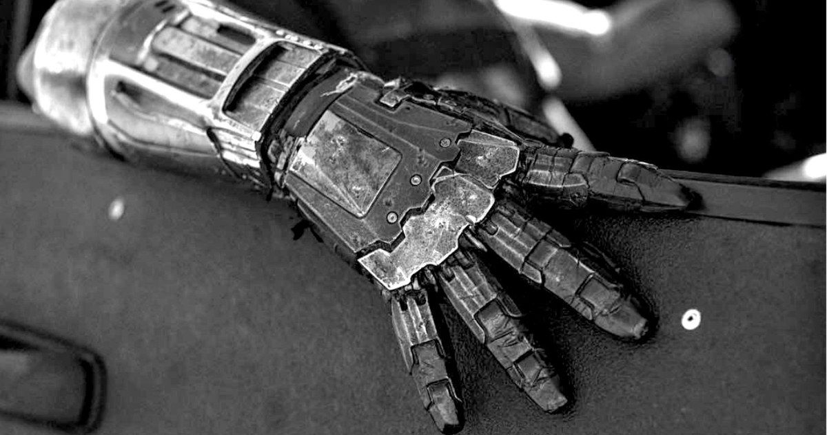 New Logan Photo Has Close-Up Look at Villain's Robotic Hand
